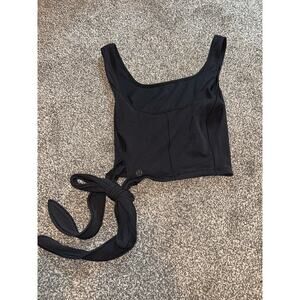 Lululemon Get Centred Crop Tank size 4 all black